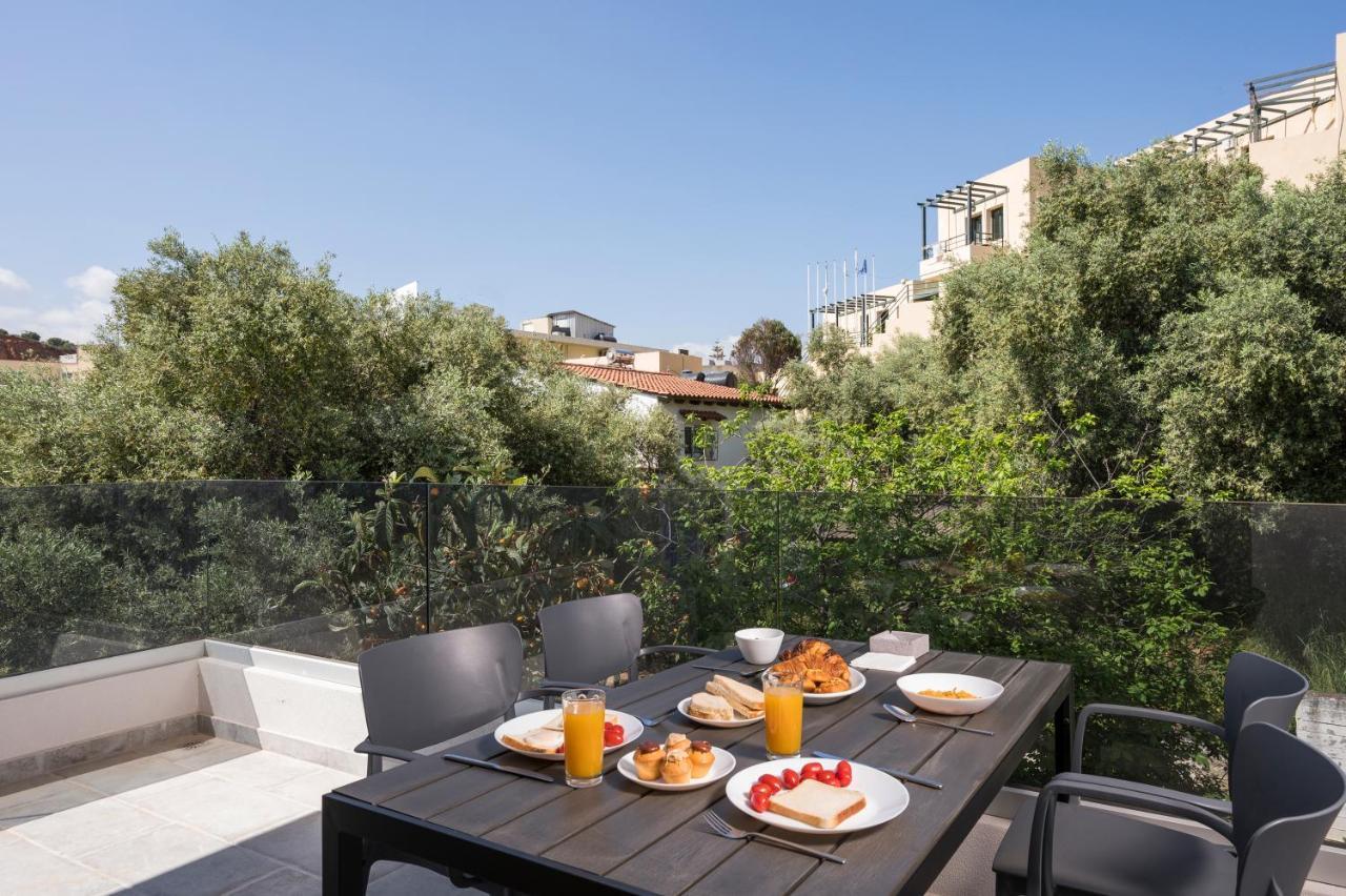Aequor Luxury Rooms & Apartments Káto Darátsos Eksteriør bilde