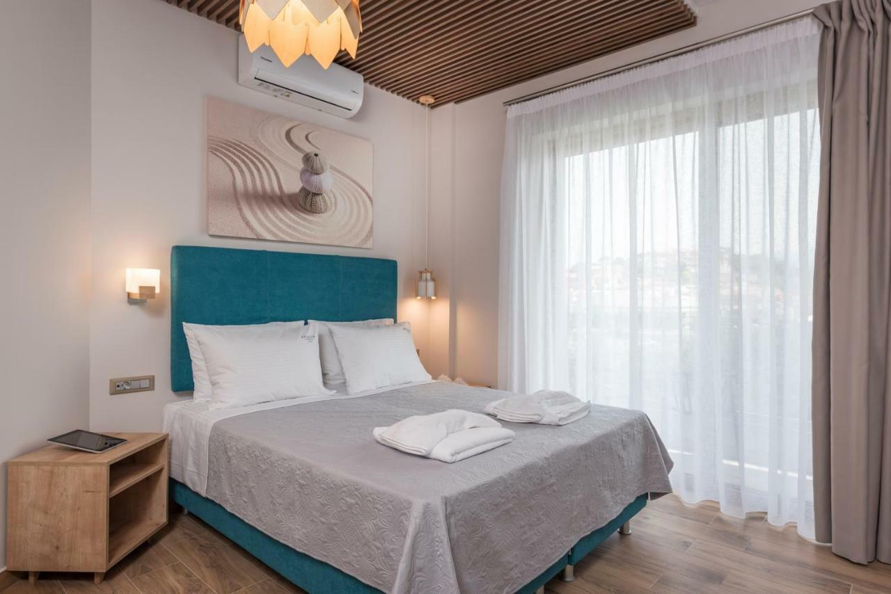 Aequor Luxury Rooms & Apartments Káto Darátsos Eksteriør bilde